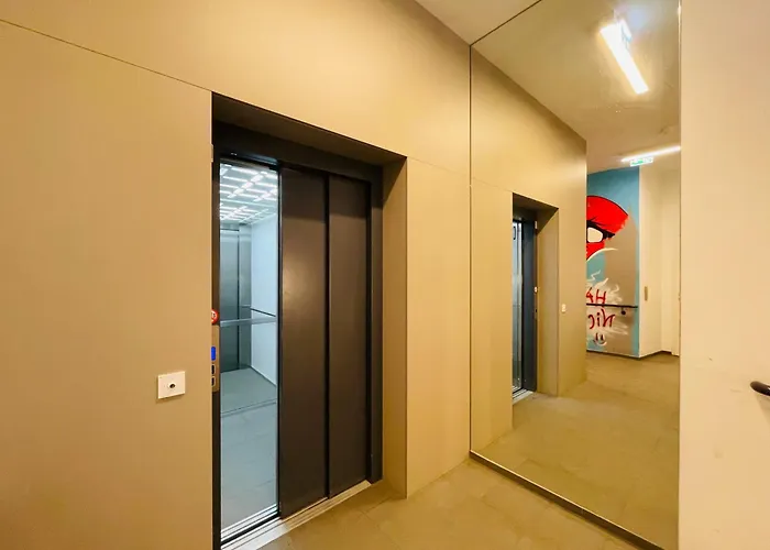 Apstay Premium I Parking Option I Self Check-in Graz